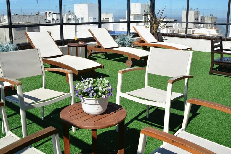 Hotel Pocitos Plaza