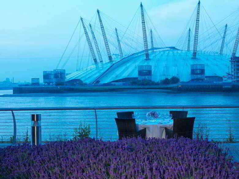 Hotel Radisson Blu Edwardian New Providence Wharf