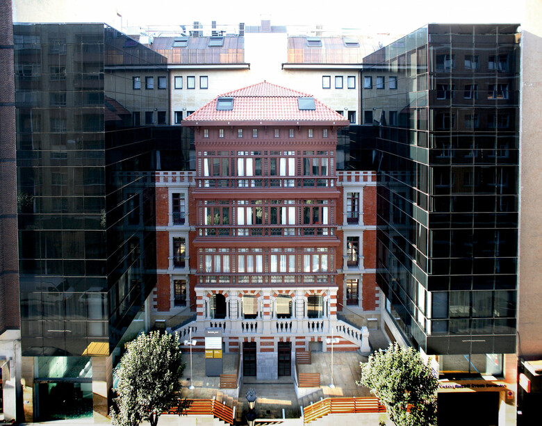 Hotel Barcel� Oviedo Cervantes