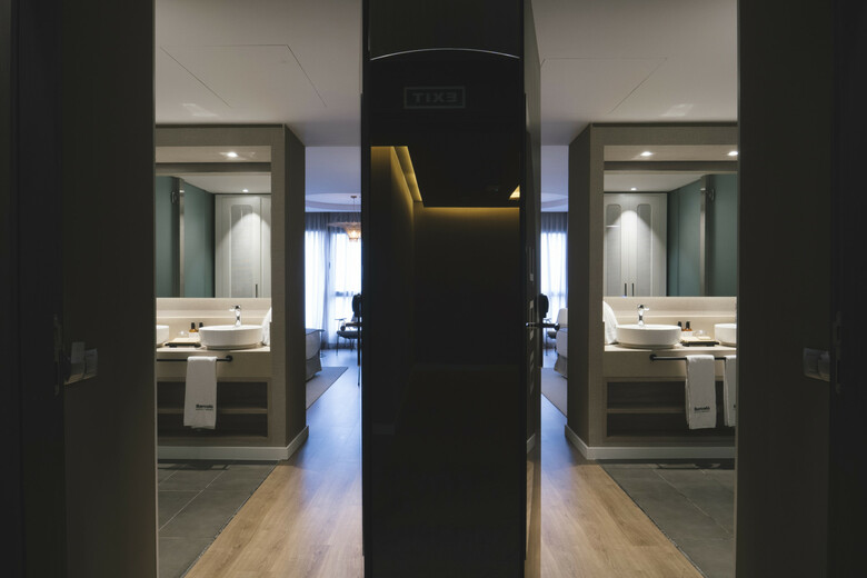 Hotel Barcel� Oviedo Cervantes