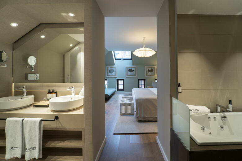 Hotel Barcel� Oviedo Cervantes