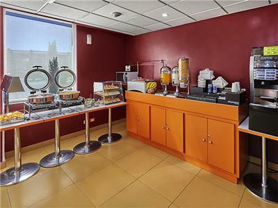 Hotel City Express Junior Ju�rez Consulado