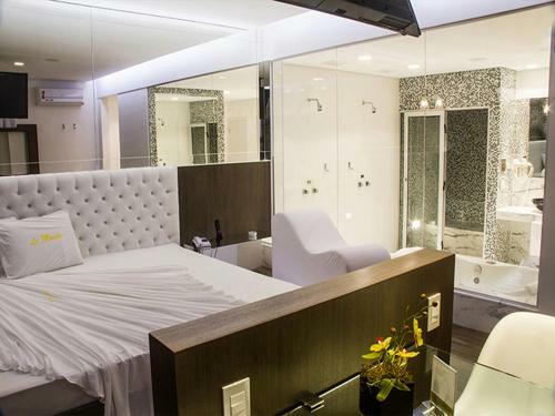 Hotel Motel Le Monde - Adults Only