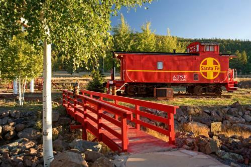 The Canyon Motel & Rv Park
