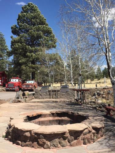 The Canyon Motel & Rv Park