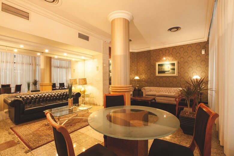 Curitiba Palace Hotel