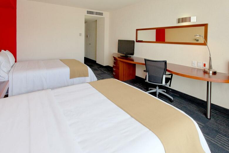 Hotel Holiday Inn Express Guadalajara Expo