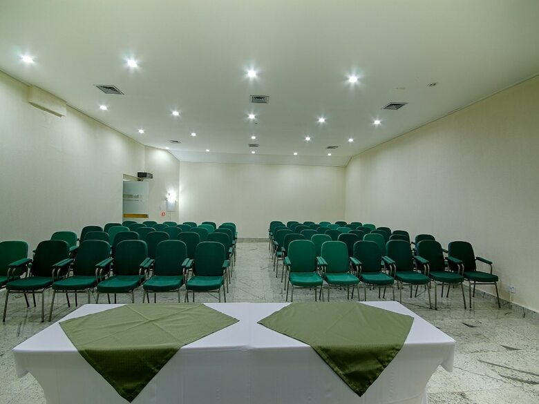 Hotel Golden Park Curitiba