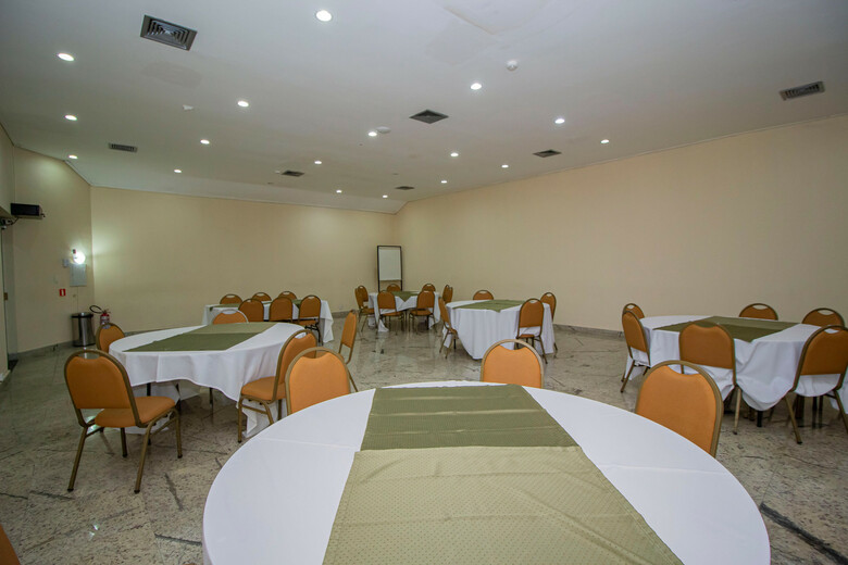 Hotel Golden Park Curitiba