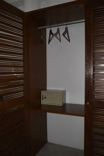 Hotel Plaza Almendros