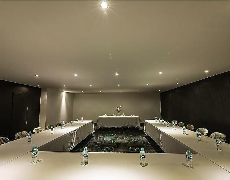 Hotel Suites Meson Del Cid
