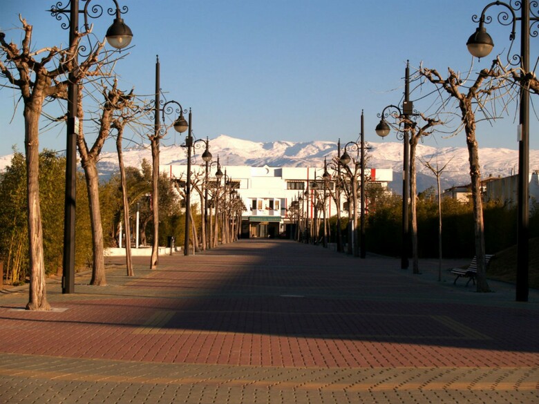 Hotel Corona De Atarfe
