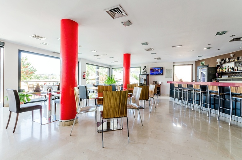 Hotel Conquista De Granada