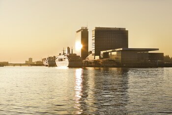 Hotel M�venpick Amsterdam City Center