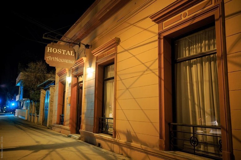 Art Nouveau Hostal
