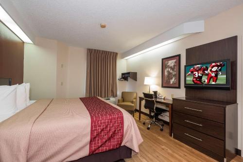 Motel 6 Bentonville