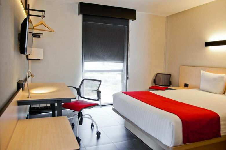 Hotel City Express La Paz