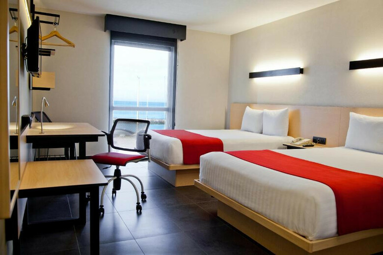 Hotel City Express La Paz