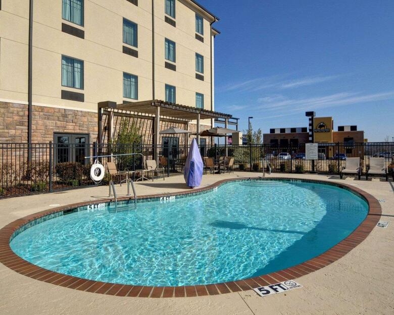 Hotel Comfort Inn And Suites Fort Smith