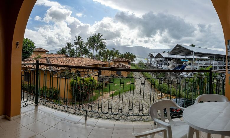 Hostal Pousada Casa Amarela