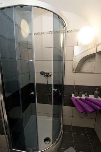 Hostal Pension Rosa