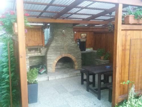 Hostal Penzion Pod Hr�z�