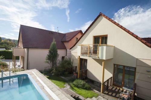 Hostal Pension Pod Skalkou