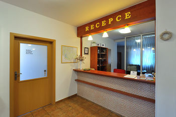 Hostal Penzion Krumlov - Garni Hotel