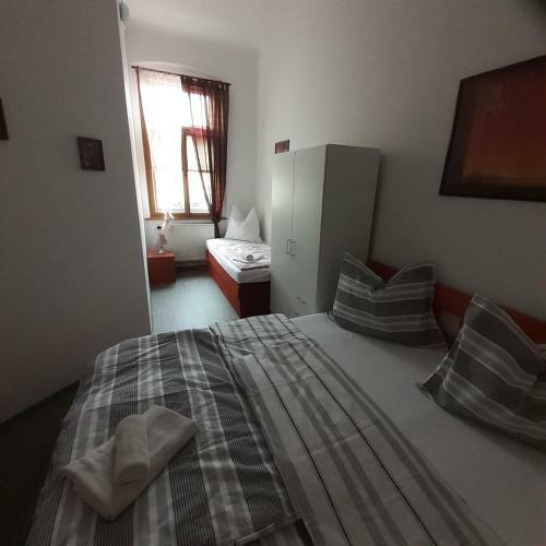 Apartma Franti?kovy L�zn?