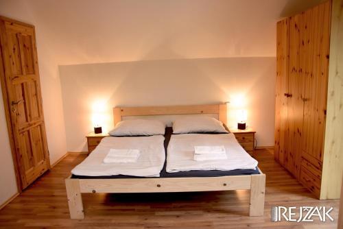 Hostal Penzion Rej?�k