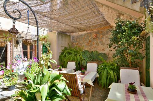 Agroturismo Hostal Rural Can Busquets