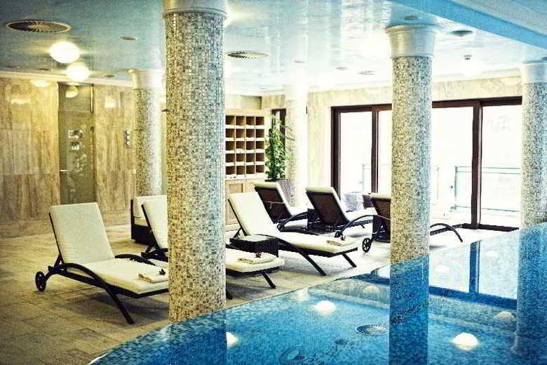 Hotel Retro Riverside