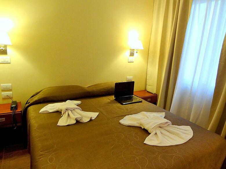 Hotel Select