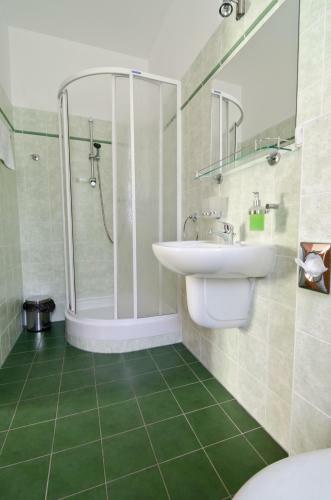 Hostal Penzion 33