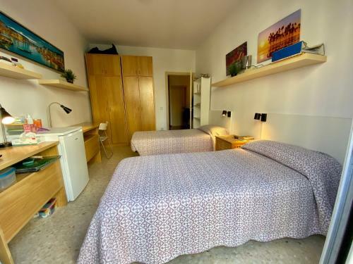 Albergue Barcelona Housing Student