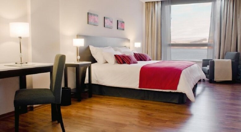 Hotel Dazzler Puerto Madryn
