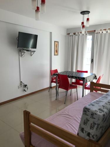 Apartamento Departamentos Madryn - Calle Roca