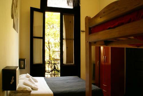 Albergue La Casona De Don Jaime 2 & Suites Hi