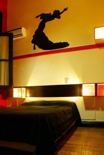 Albergue La Casona De Don Jaime 2 & Suites Hi