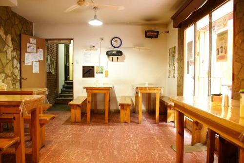 Albergue La Casona De Don Jaime 2 & Suites Hi