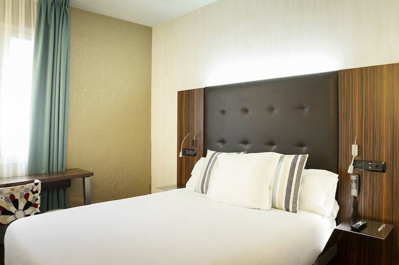 Hotel Petit Palace Tamarises