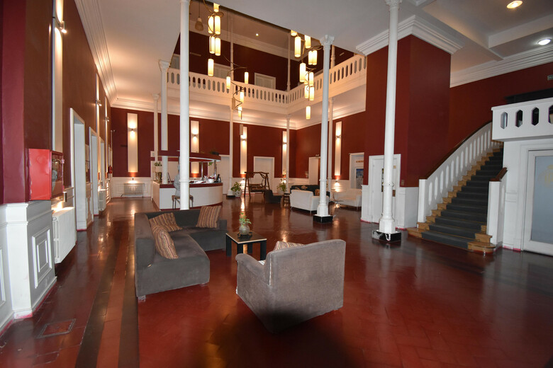 Plaza Hotel