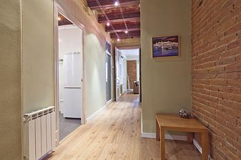 Fuster Apartments