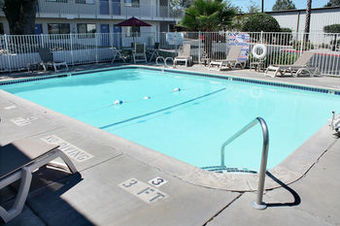 Motel 6 Atascadero