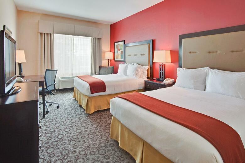 Holiday Inn Express Hotel & Suites Banning