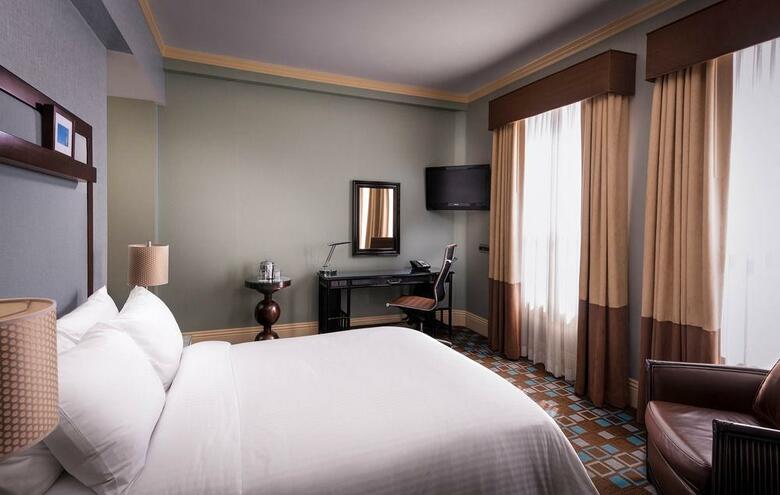 Hotel Shattuck Plaza