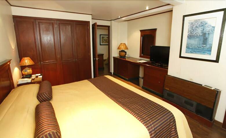Hotel Suites Colibri