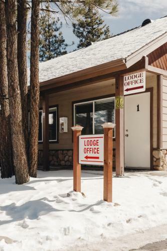 Hotel Vintage Lakeside Inn