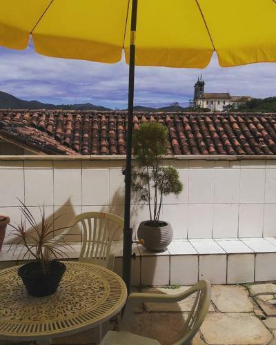 Brumas Hostel
