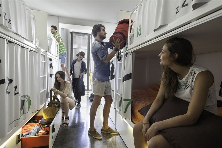 Urbany Hostel Bcn Go!